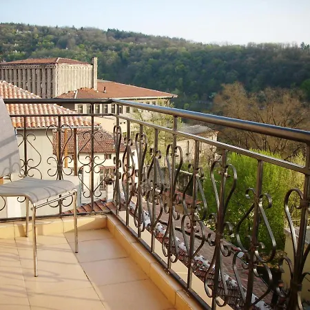 Tarnava - Oldtown House 호텔